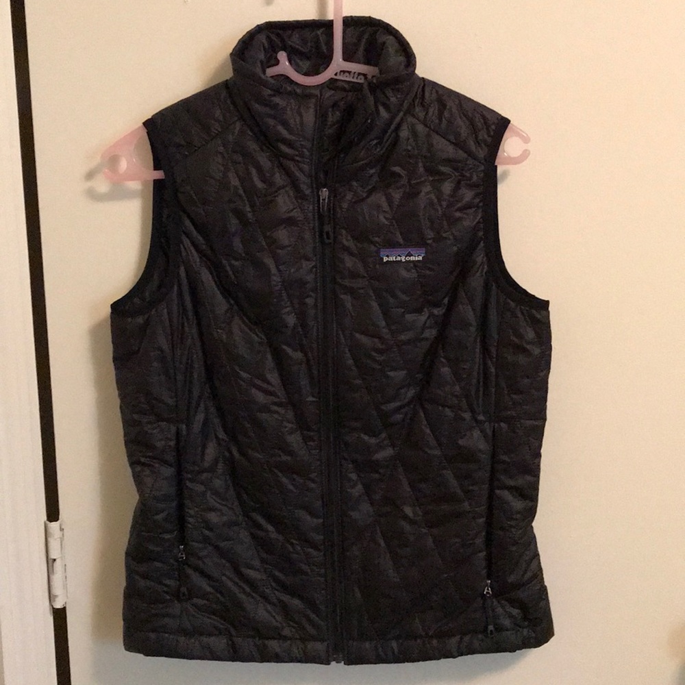Patagonia Women’s XS Nano Puff Vest - Black